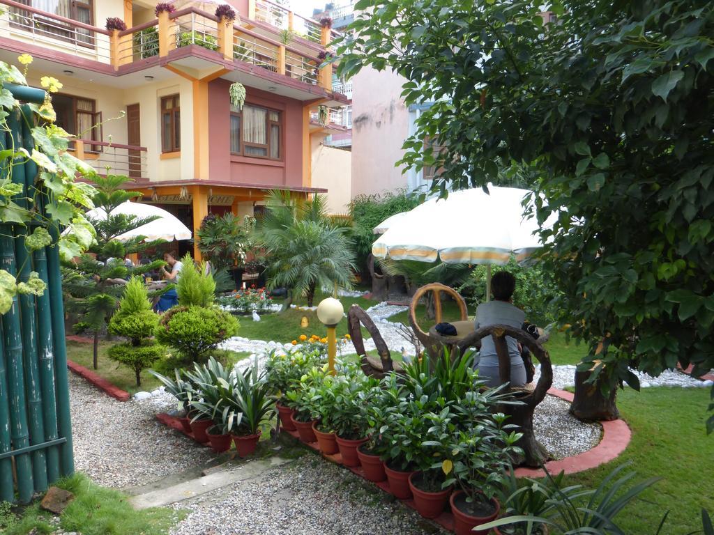 Elbrus Home Kathmandu Luaran gambar