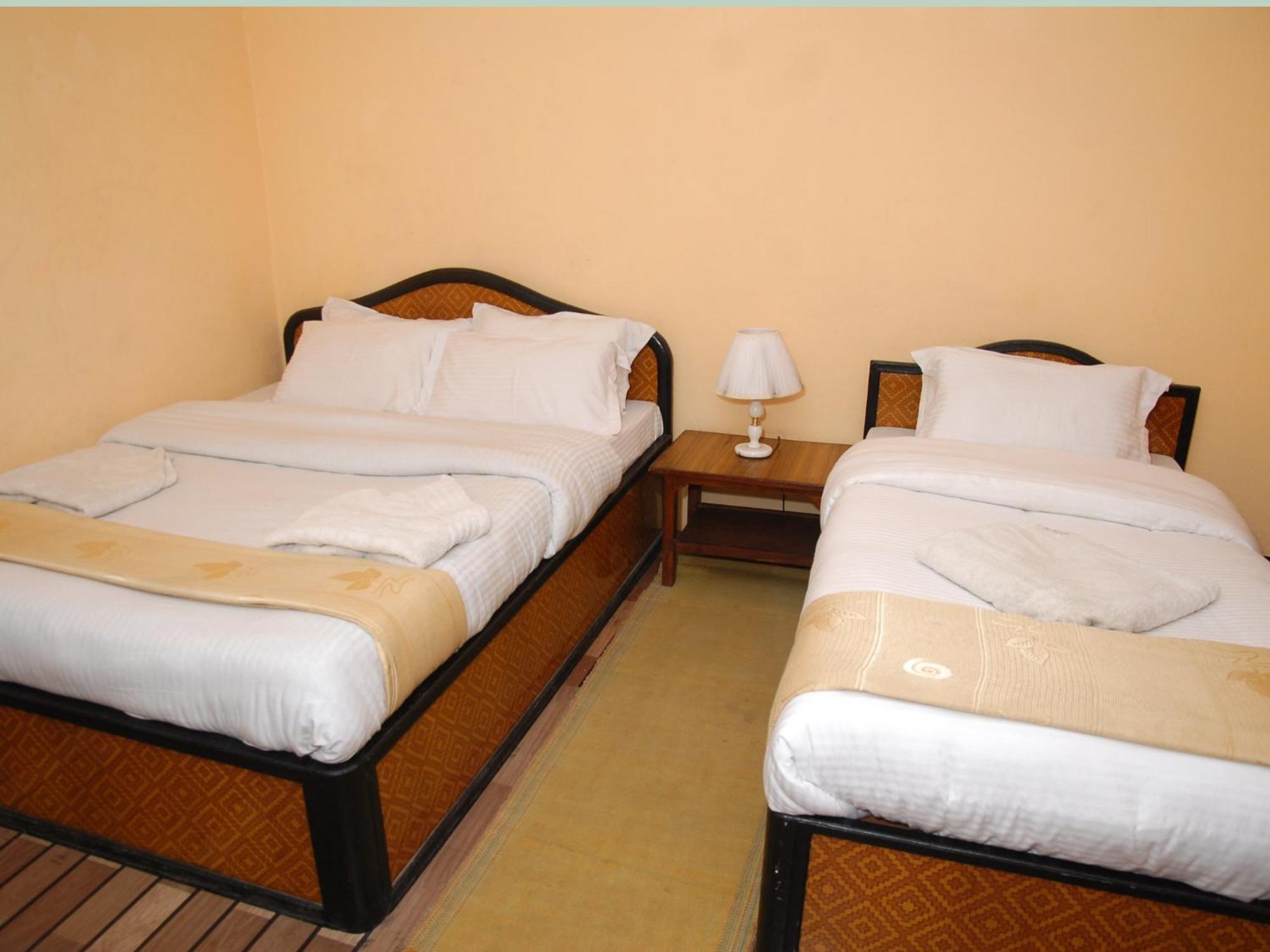 Elbrus Home Kathmandu Luaran gambar