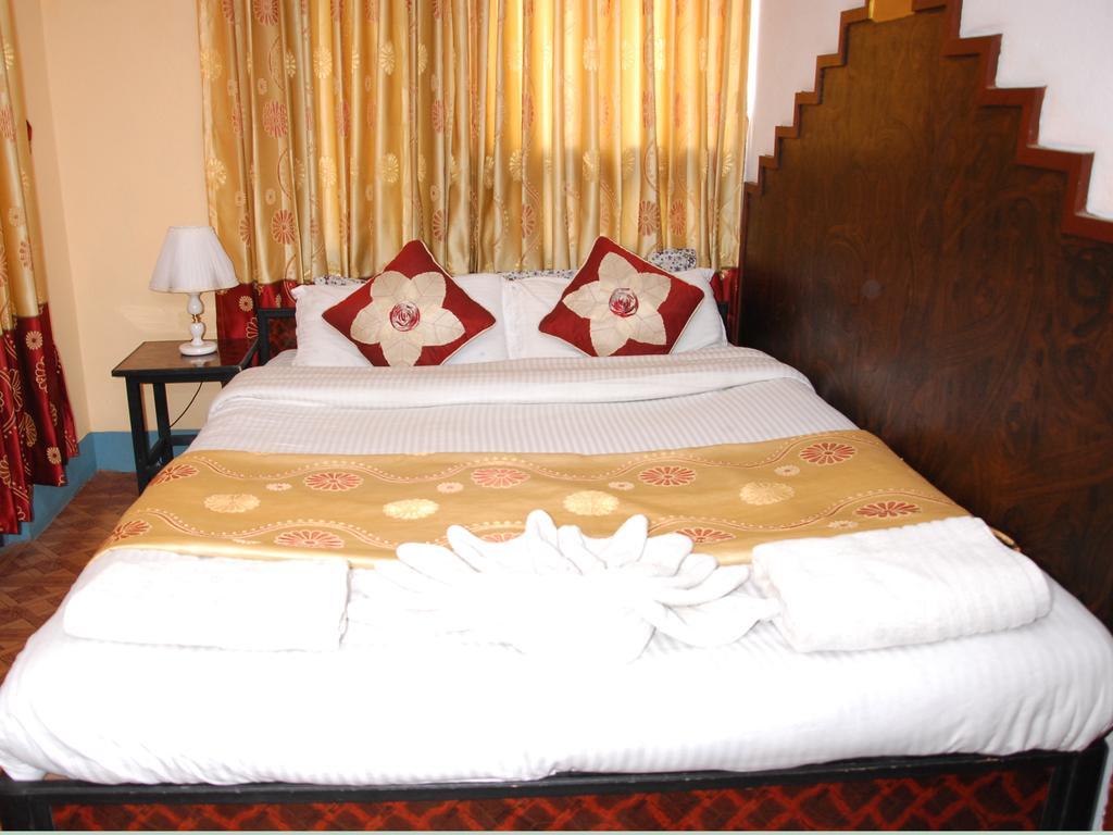 Elbrus Home Kathmandu Luaran gambar