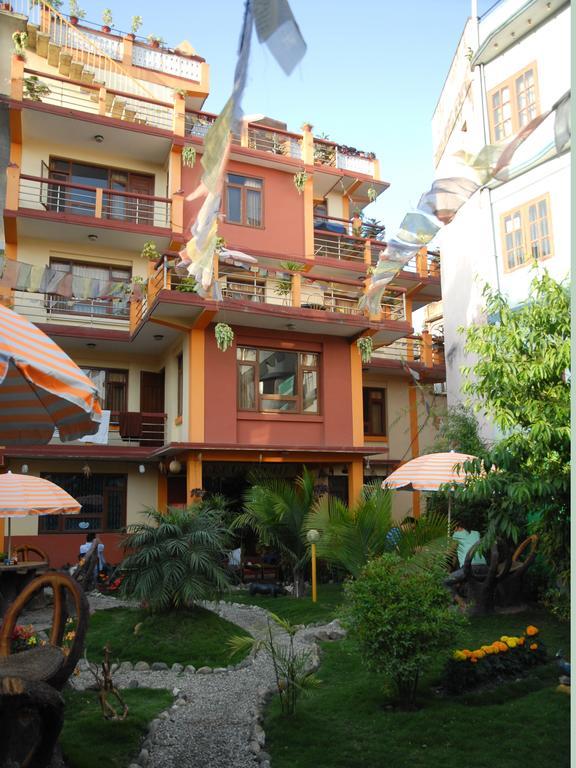 Elbrus Home Kathmandu Luaran gambar