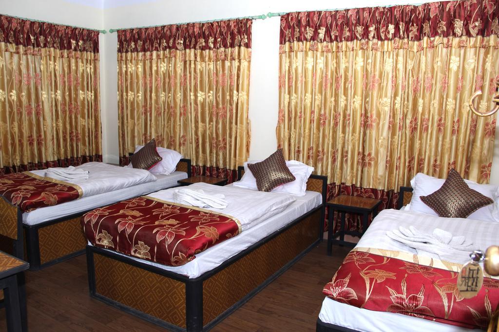 Elbrus Home Kathmandu Luaran gambar